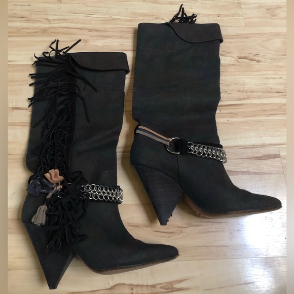 Isabel Marant canvas slouchy boots in black with chain detail - Picture 3 of 4